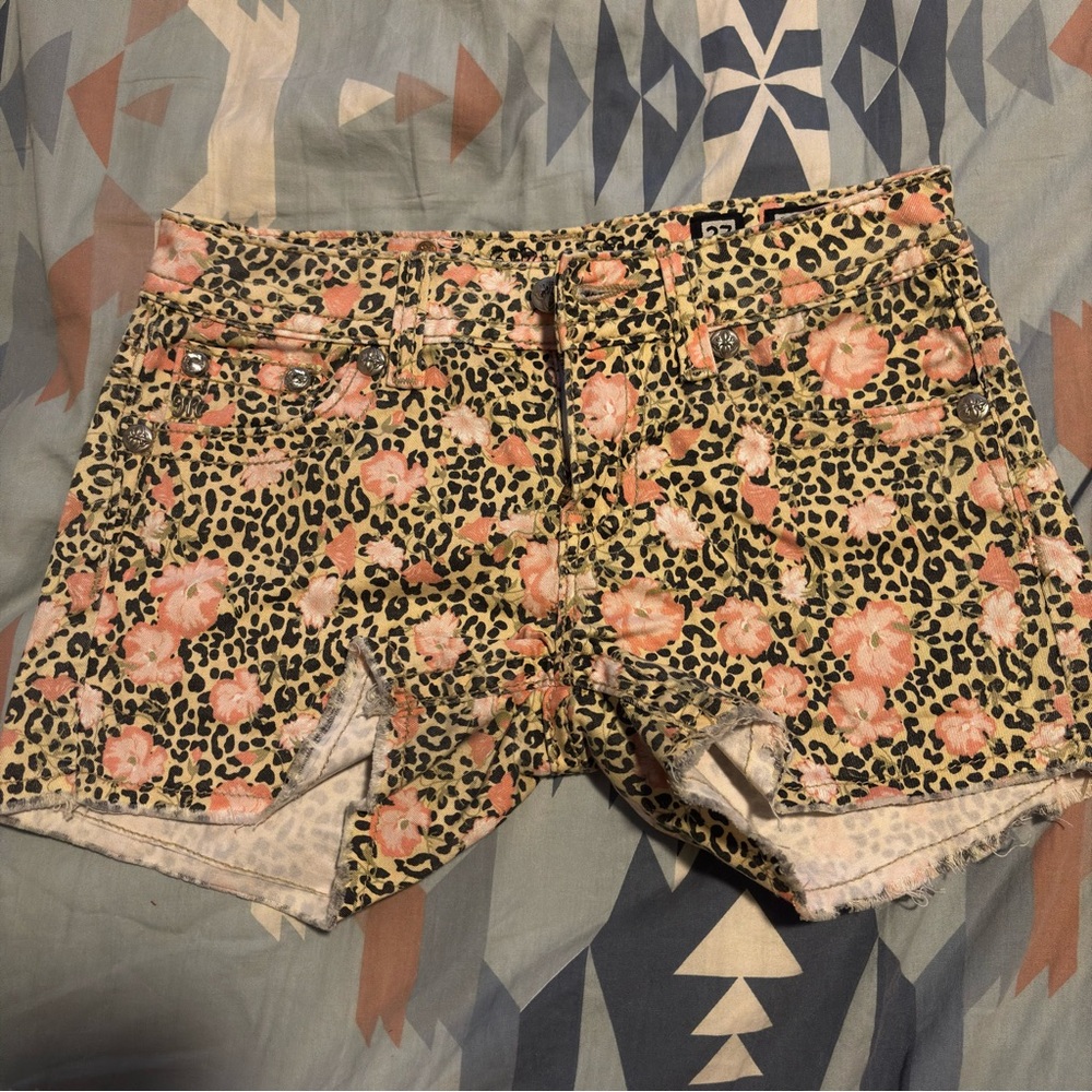 Miss Me Leopard Shorts